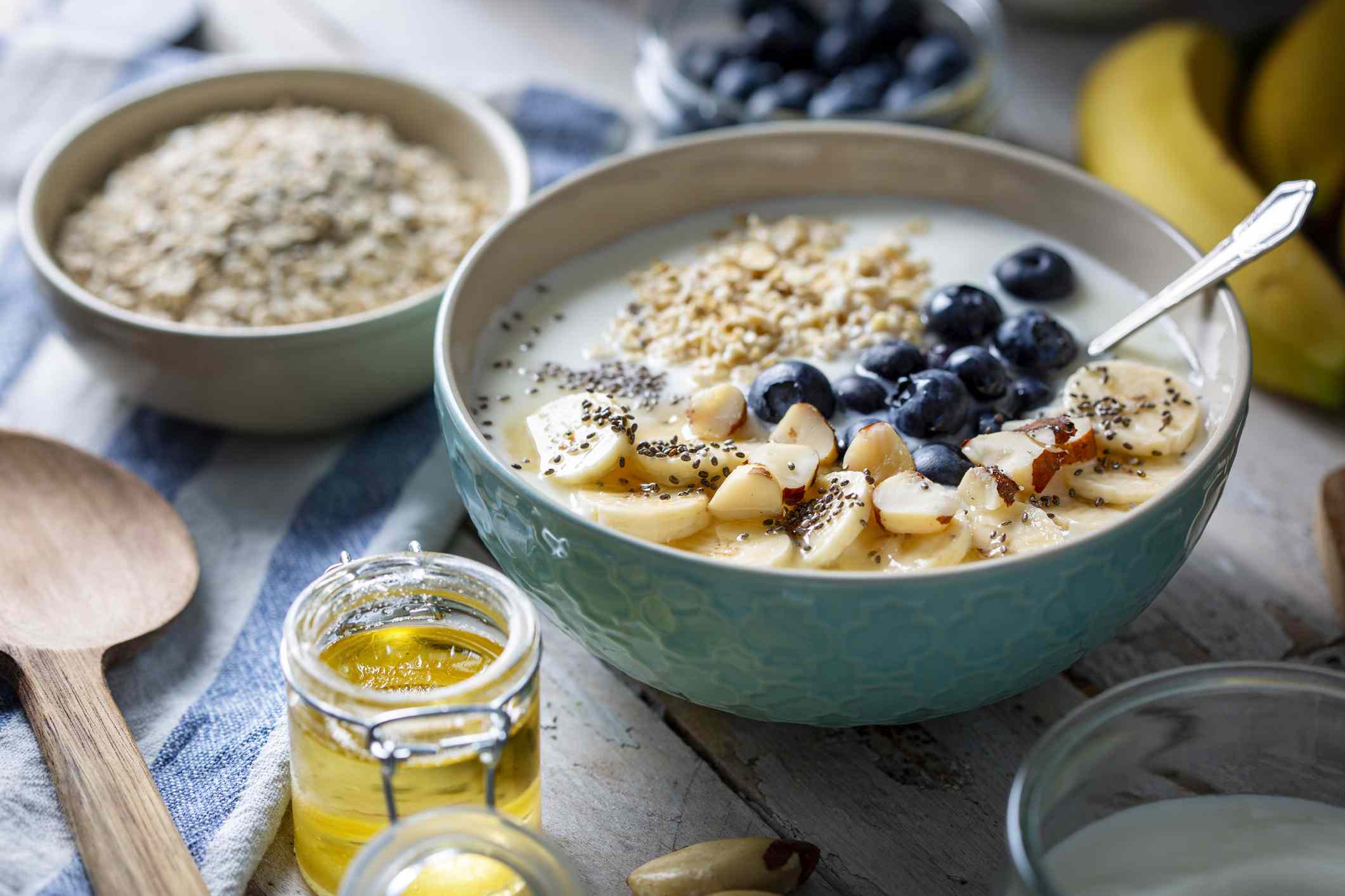 Oatmeal is a good source of fiber, which can help support stable blood sugar.Credit: ollo / Getty Images