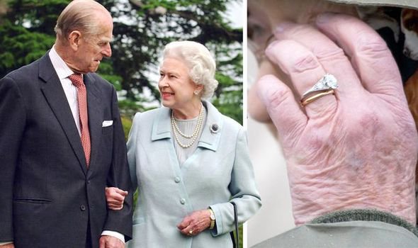 Queen S Elegant Engagement Ring From Prince Philip Has Hidden Meaning Eternal Love Opera News