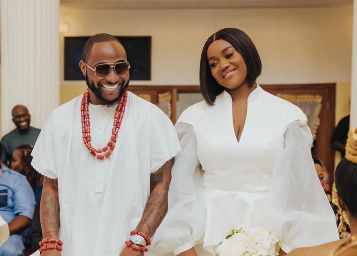 Cute couple', Fans react as wedding photos of Davido, Chioma emerge on  social media - Vanguard News