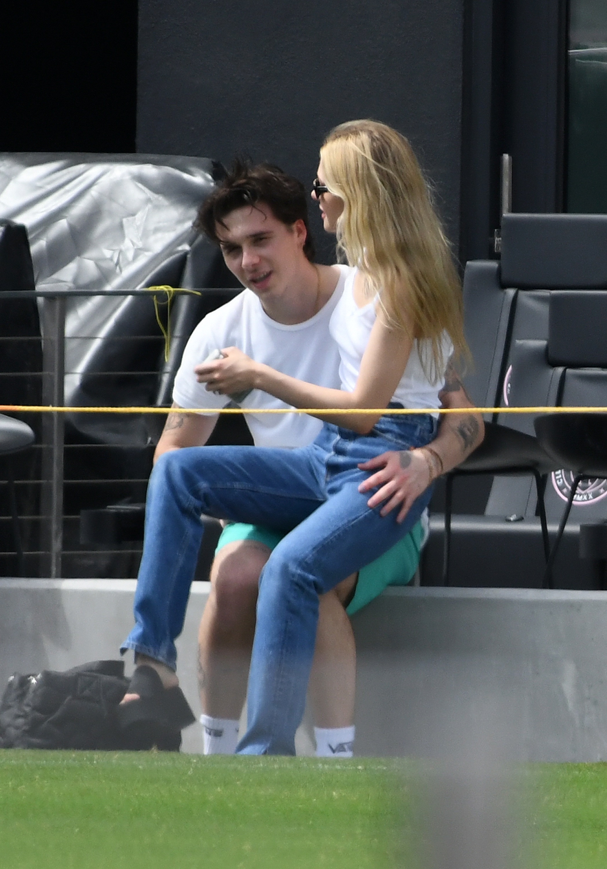  The pair took a breather