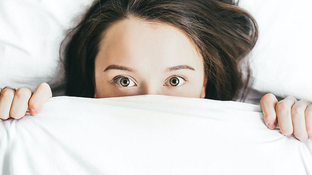 Qu’est-ce que le "déficit de perception du sommeil", cette nouvelle tendance qui provoque des insomnies ?