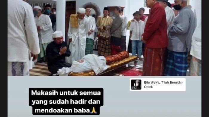 Keluarga besar April Jasmine kehilangan