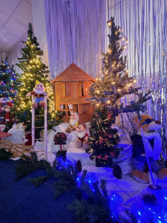 Kraynaks Christmas Parade 2022 Outdoor Christmas Fair And Santa's Grotto At St Helens Venue On Saturday -  Opera News