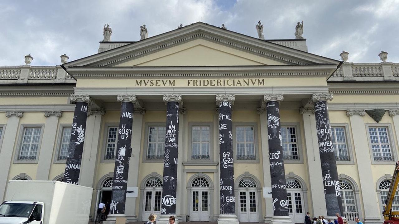 documenta 15 in Kassel: Internationales Publikum hält sich noch zurück