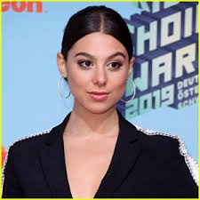 ce42aef888f4b22b881fcdaca6e11409?quality=uhq&format=webp&resize=720&watermark=true