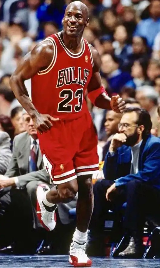 cf32db4a91873df86225e03f05ba2bf3?quality=uhq&format=webp&resize=720&watermark=true