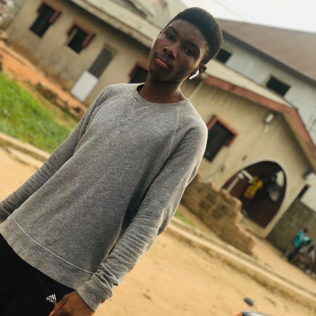 d00fa939968da747d6f159cbe271f43e?quality=uhq&format=webp&resize=720&watermark=true