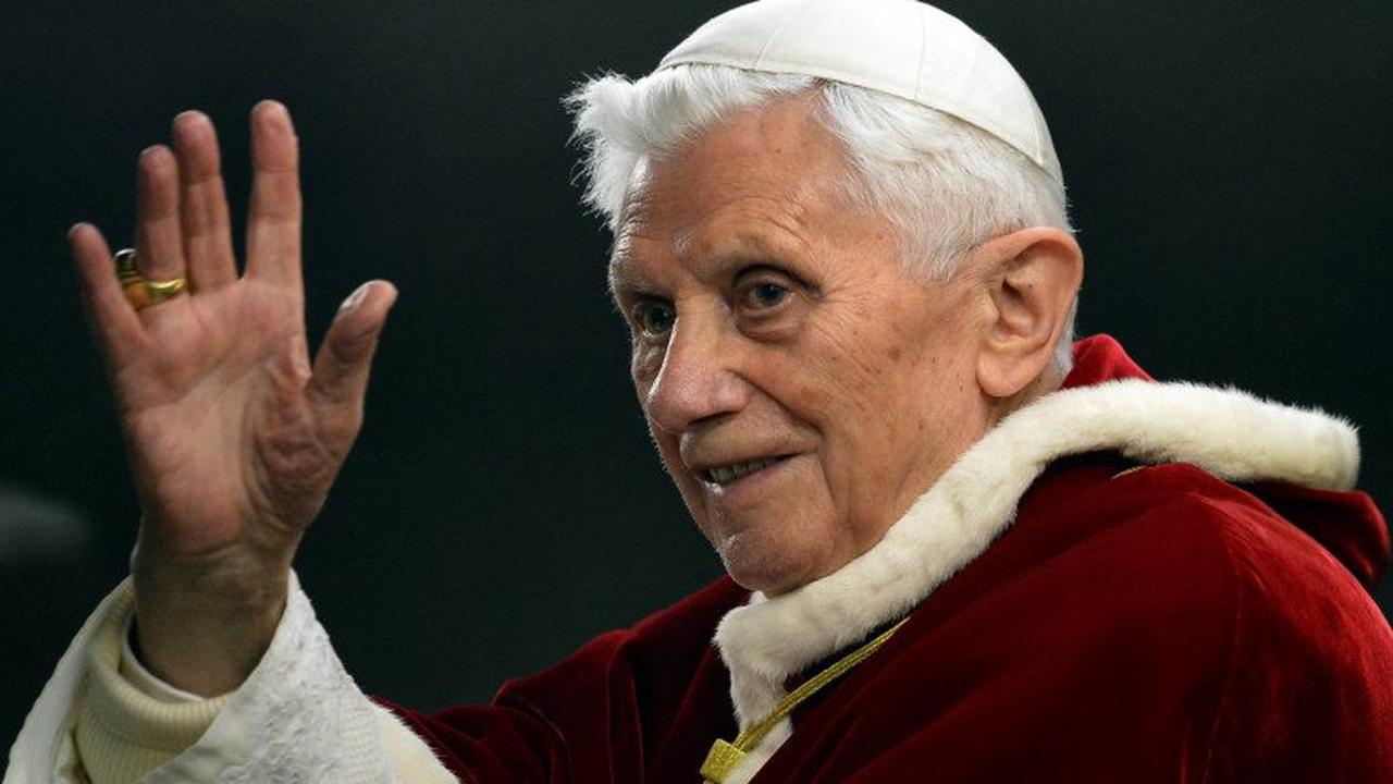 L'ancien pape Benoît XVI accusé de laxisme avec des prêtres pédophiles