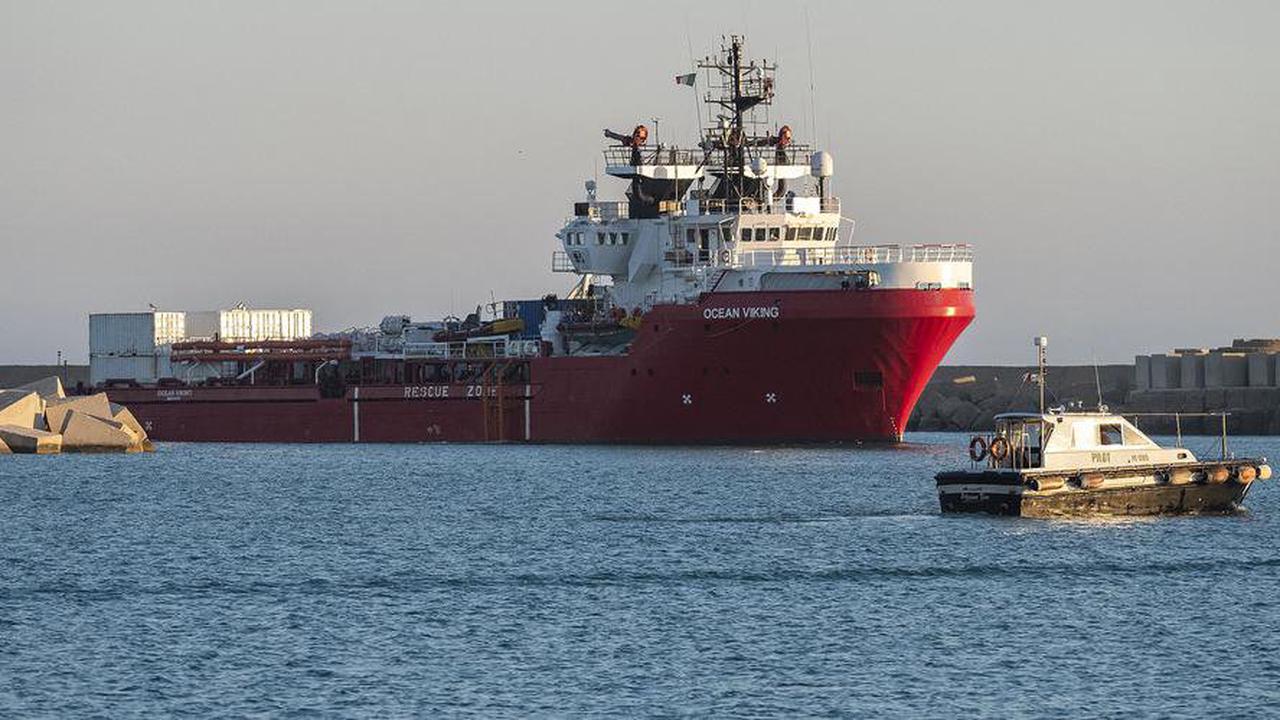 Italie : le navire humanitaire Ocean Viking autorisé à reprendre la mer