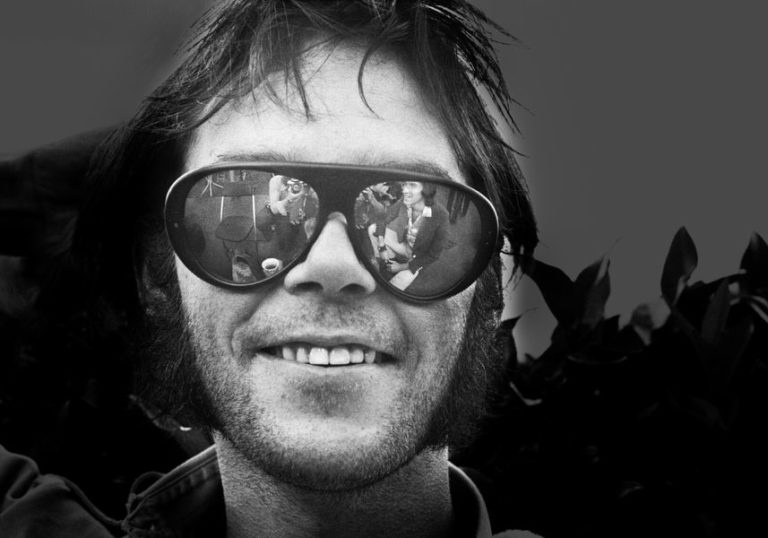 Neil Young Has Announced A New Concert Film And Live Album Way Down In The Rust Bucket Opera News