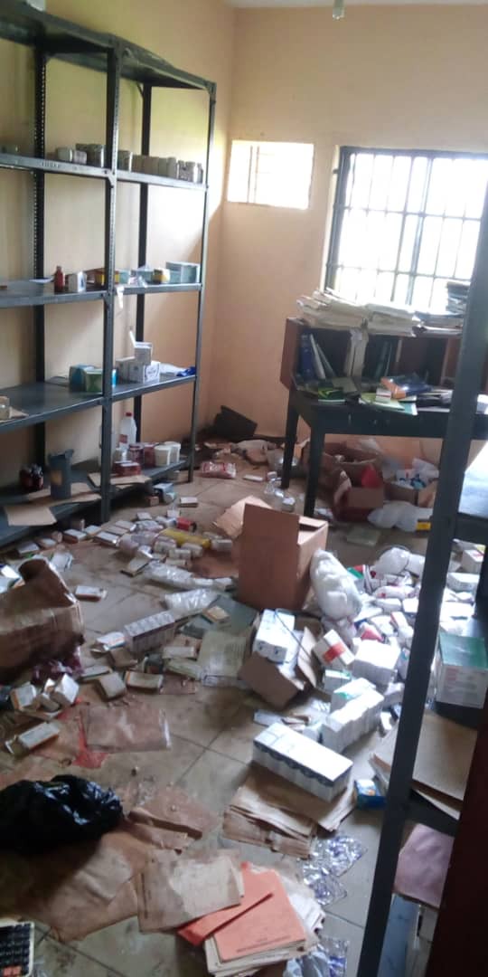 Moment hoodlums invaded the Federal Neuro-Psychiatric Hospital in Calabar to loot office equipment and 