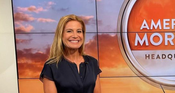 Don't Worry, Jen Carfagno Isn't Leaving The Weather Channel - Opera News