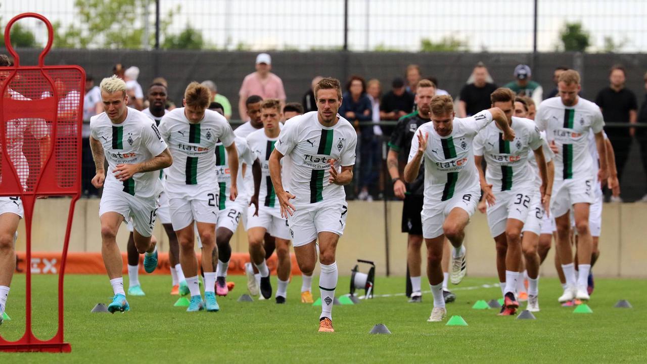 Borussia startet mit Zug beim ersten Training in die Saison