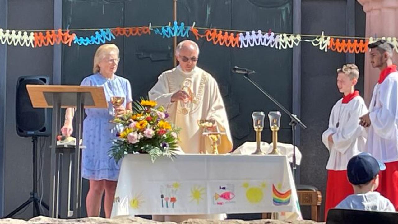 Katholiken aus Castrop-Rauxels Norden feiern Fronleichnam an besonderem Ort