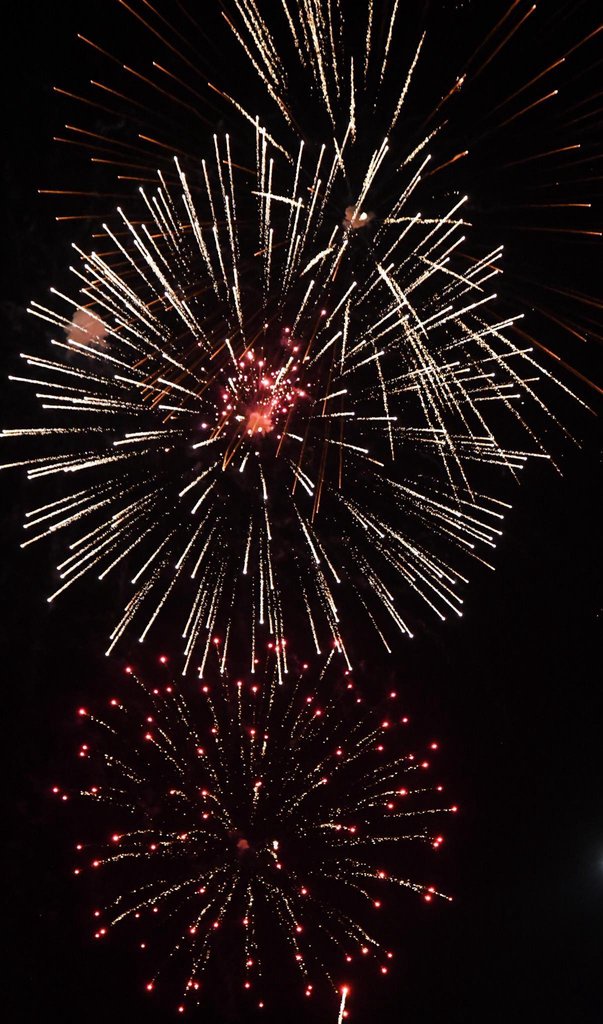Summerfest Fireworks Show Set For July 4 City Calls For Patriotic Costume Contest Entries Opera News