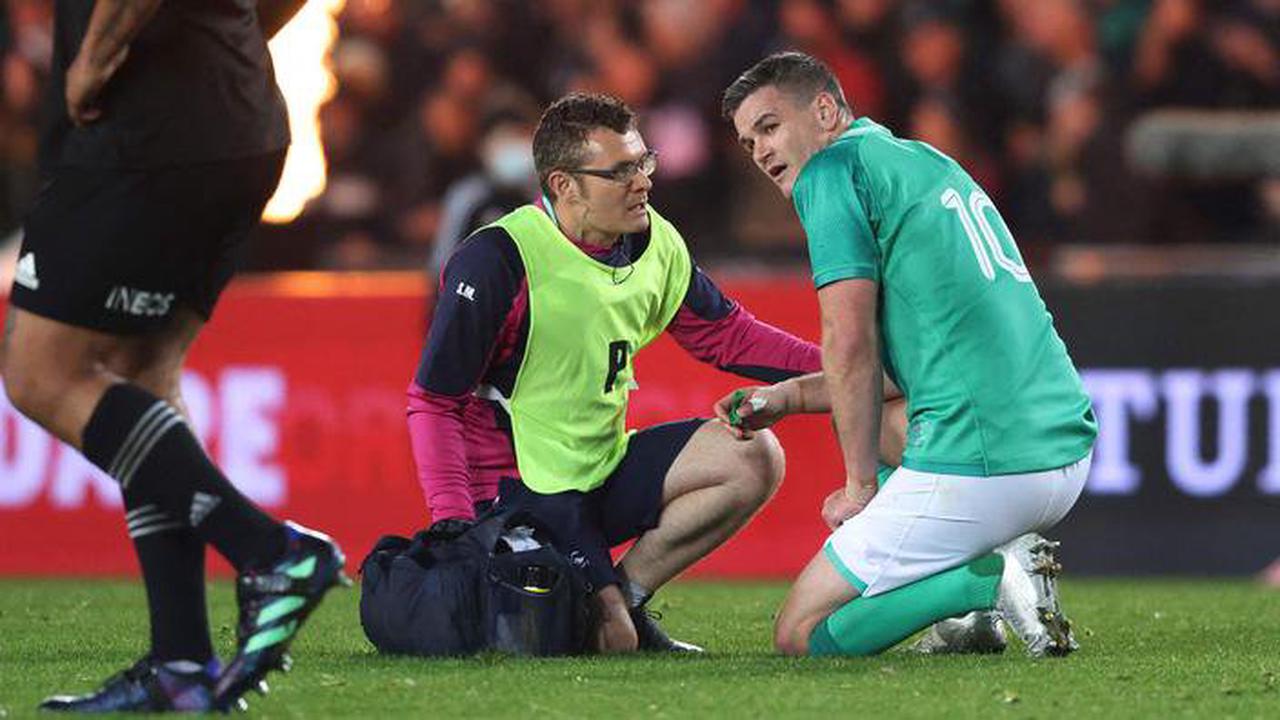 Rugby : le sélectionneur irlandais compte sur Sexton, victime d'une commotion samedi, pour le 2e test contre les All Blacks