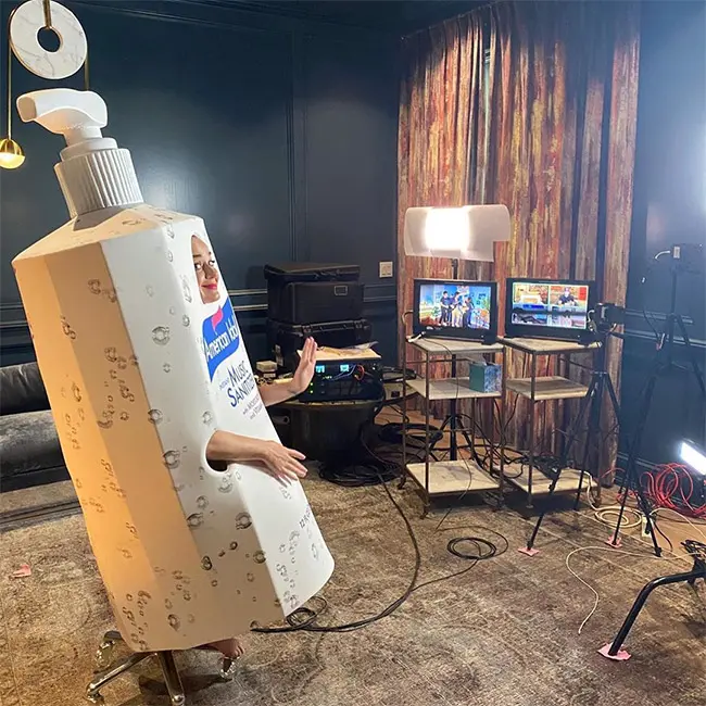 Katy-Perry-living-room-studio