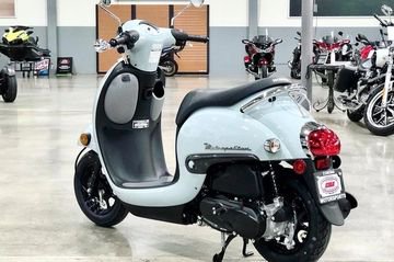 detail buritan Honda Metropolitan 2022