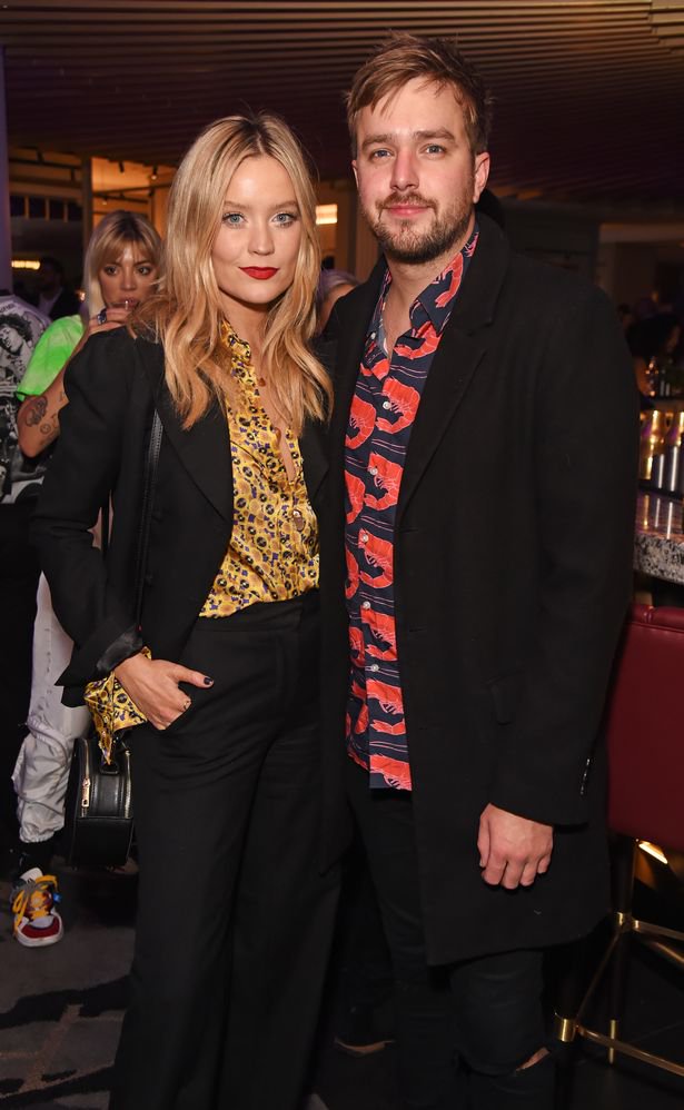 Love Island S Iain Stirling Says Different Rooms Is Key To Working With Wife Laura Whitmore Opera News