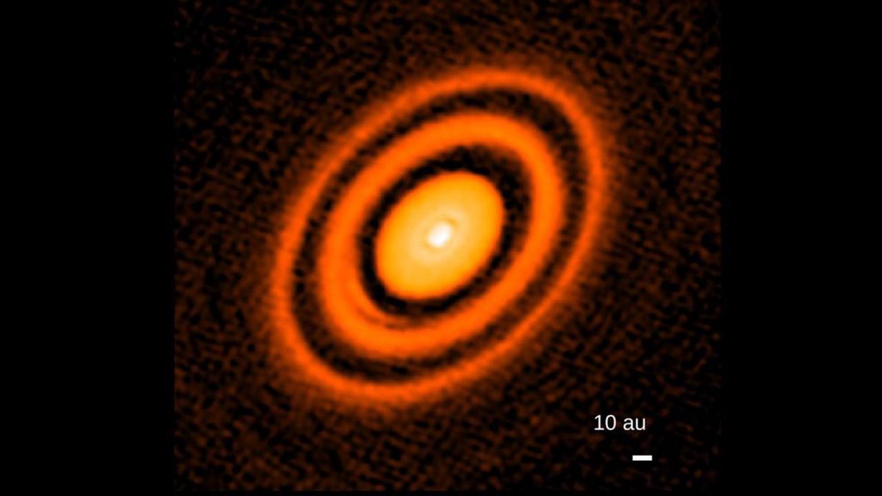 Le Soleil possédait initialement des anneaux semblables à ceux de Saturne