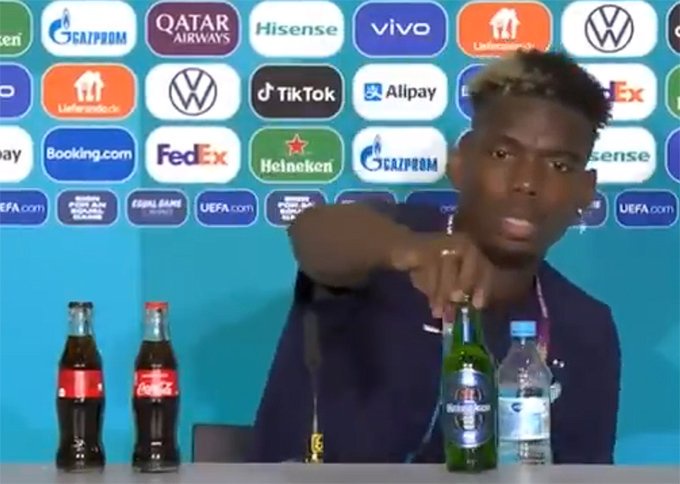 Pogba Ubral Butylku Piva So Stola Na Press Konferencii Posle Matcha S Germaniej Na Evro Opera News