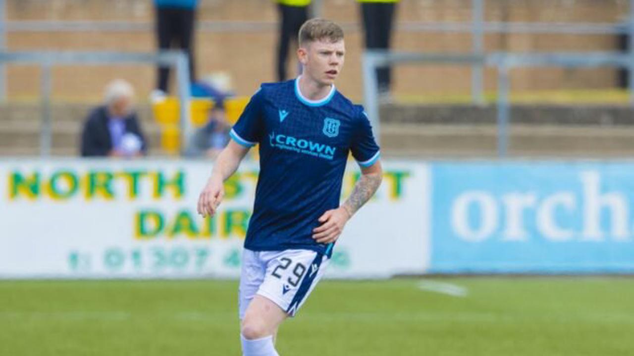 Dundee defender Sam Fisher re-joins old boss as he heads out on loan to Dunfermline