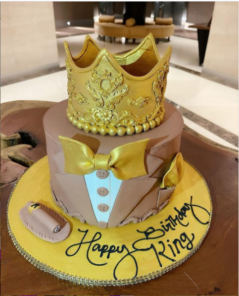 Tonto Dikeh shows off five massive cakes in celebration of her 36th birthday (Photos)