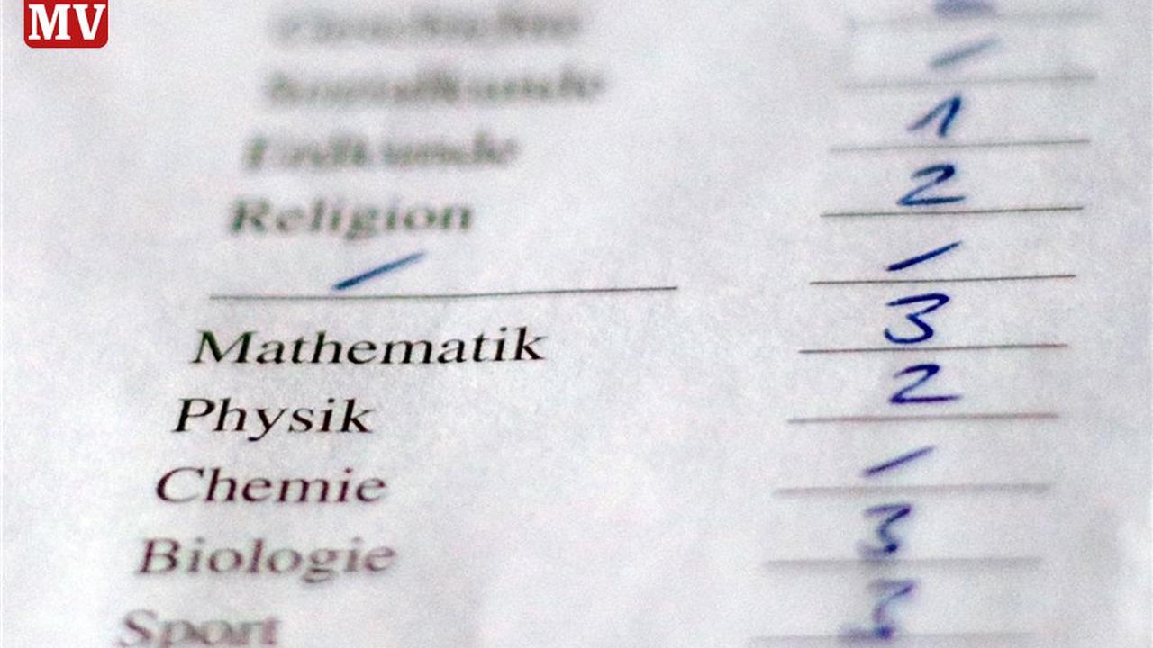 Zeugnistag in NRW: Rund 2,1 Millionen Schüler bekommen Noten