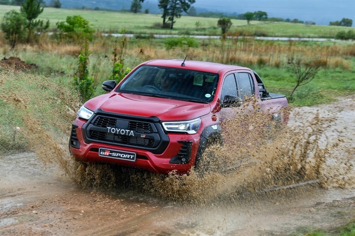 2022 Toyota Hilux GR Sport