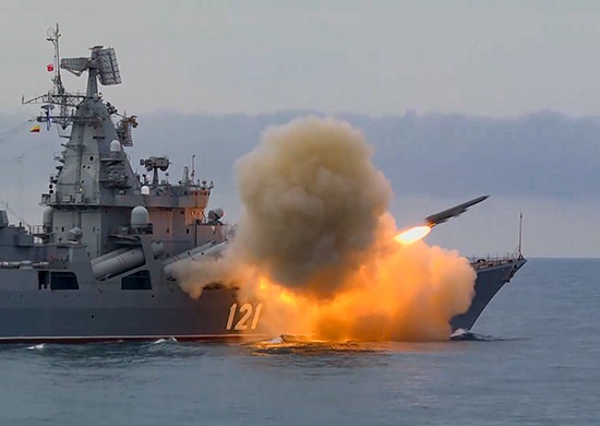 Watch Russian Warship Moscow Get Back in the Game with a Terrific Missile  Fire - autoevolution