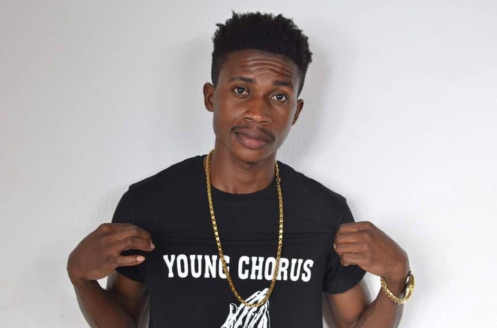 Young Chorus features Pappy Kojo's versatile brother & Patapaa on his track 'Woso'