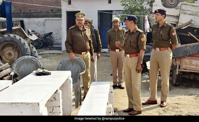 पत्नी के गर्भ में लड़का है या लड़की, पता लगाने को 5 बेटियों के पिता ने काट डाला पेट