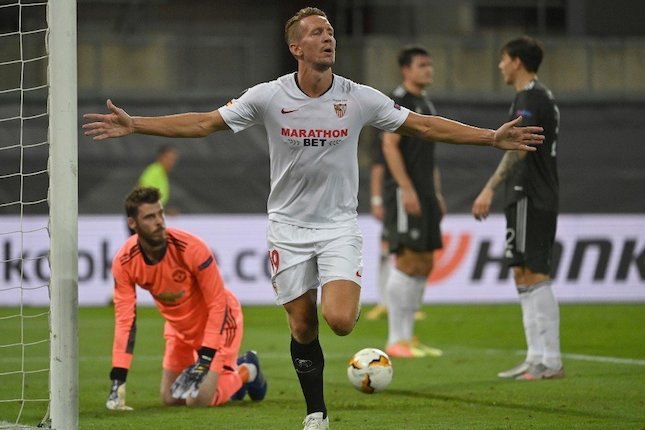 Luuk de Jong menjadi pahlawan kemenangan Sevilla atas Manchester United, Senin (17/8/2020) (c) Pool AFP via AP Photo
