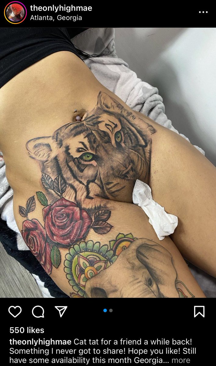 On Her Period It’s Gon Look Like It Just KiIIed Something - Lady's Tattoo Gets Wild Reactions 2 e864ec1293cb47b8934ffbebd90baa17?quality=uhq&resize=720