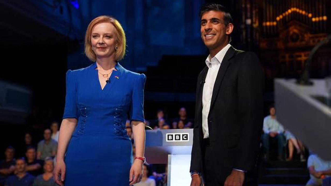 Rishi Sunak and Liz Truss face grilling from Tory members tonight as pay spirals down