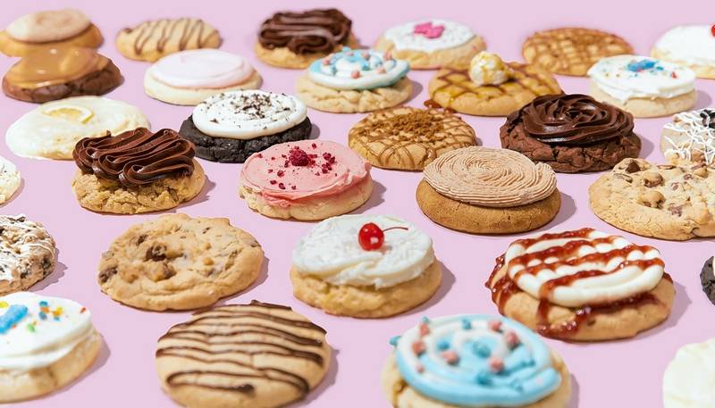 Gourmet Bakery Crumbl Cookies Coming To Wheeling Opera News