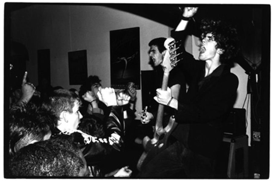 Повернути 2007-Й. Чому Емо Знову Підкорює Світ?