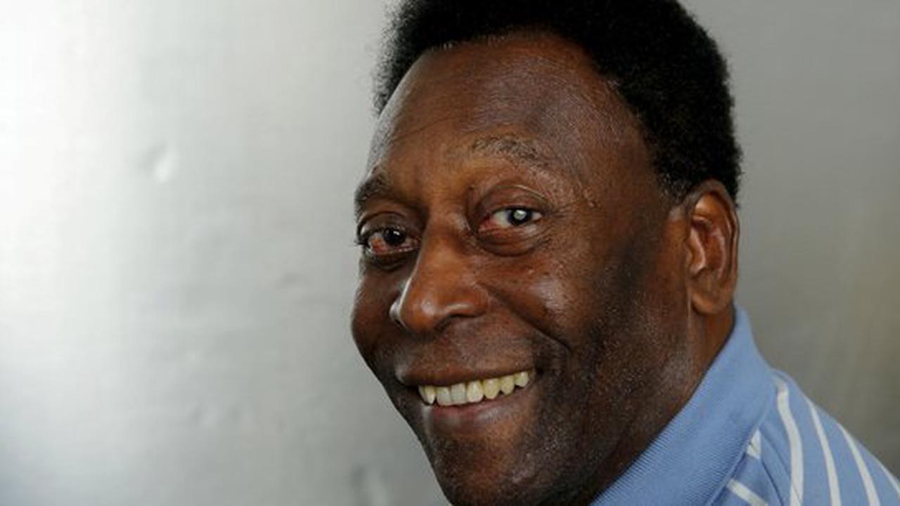 L'ancien footballeur brésilien Pelé brièvement hospitalisé