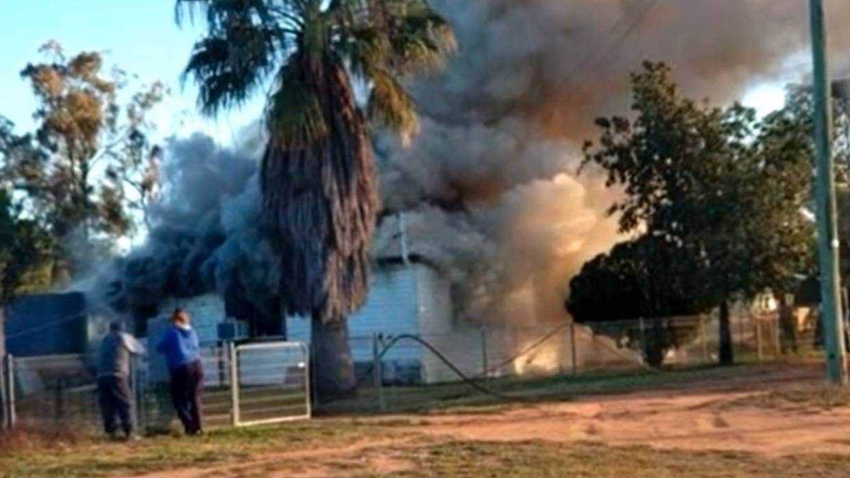 You Re A Dumb Democrat Get Your Stuff And Get Out Michigan Hotel Owner Rages At Guest After She Complained About Flooded Toilet He Refused To Help Fix Opera News