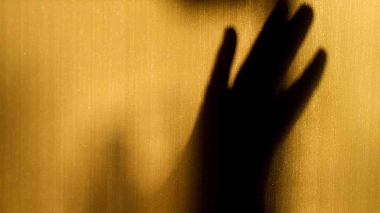 Kölner bestreitet Vorwürfe: Schülerin zeigt Stiefvater wegen Vergewaltigung an