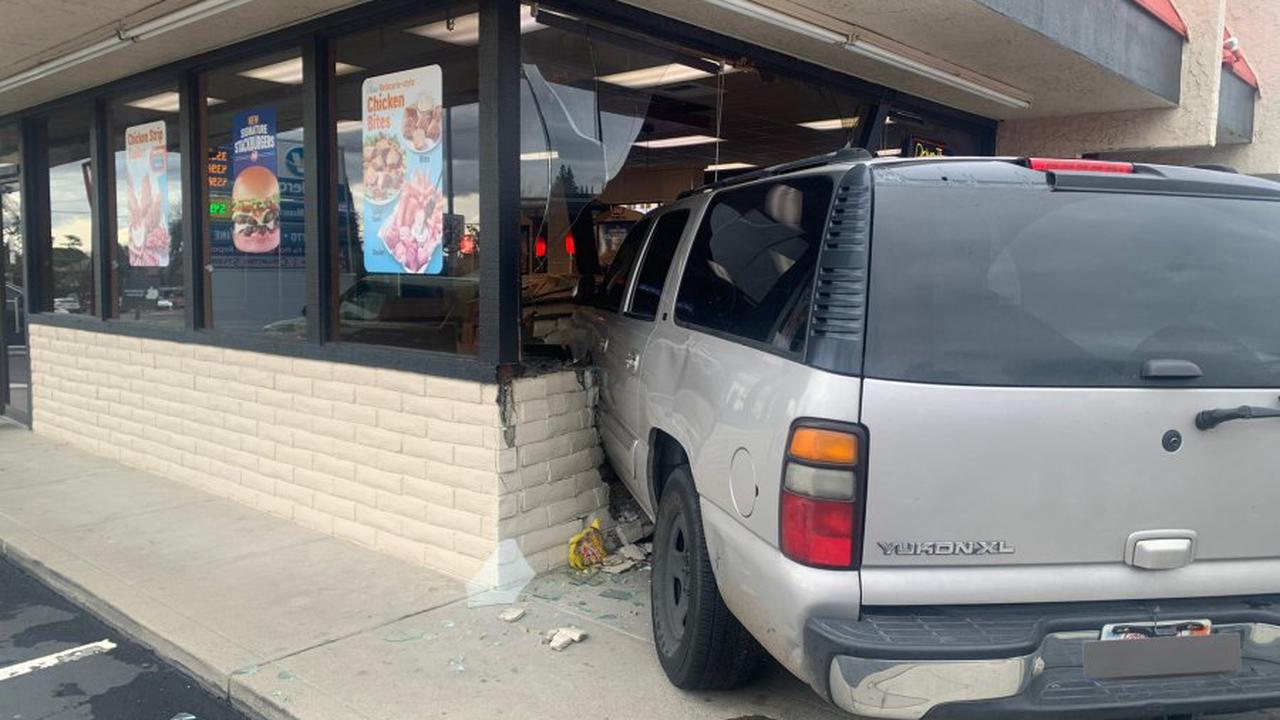 SUV crashes into Citrus Heights Dairy Queen, injuring 3