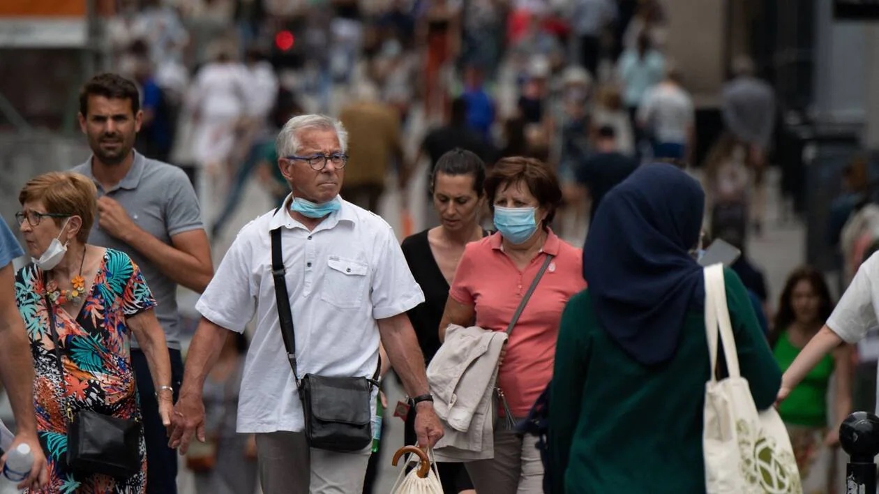 Covid 19 Le Variant Delta Toujours Minoritaire En France Meme S Il Progresse Opera News