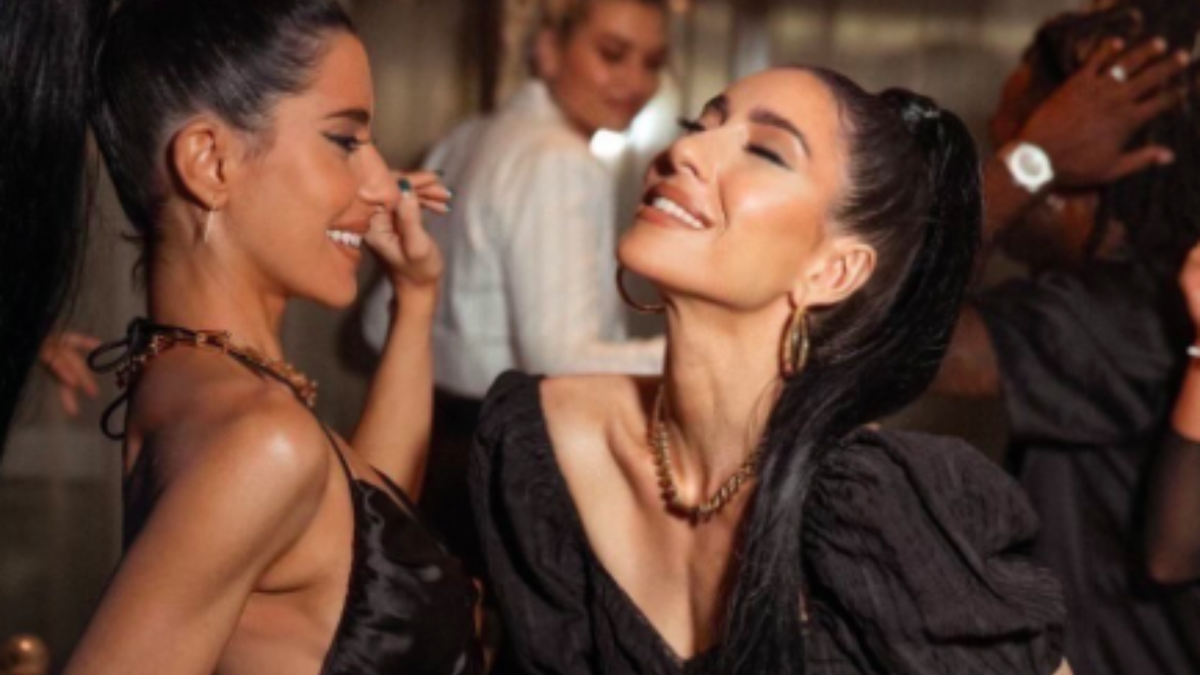 The Veronicas Are Doing A Clothing Line With Jagger Stone So Hoooooook Hook Me Up Opera News