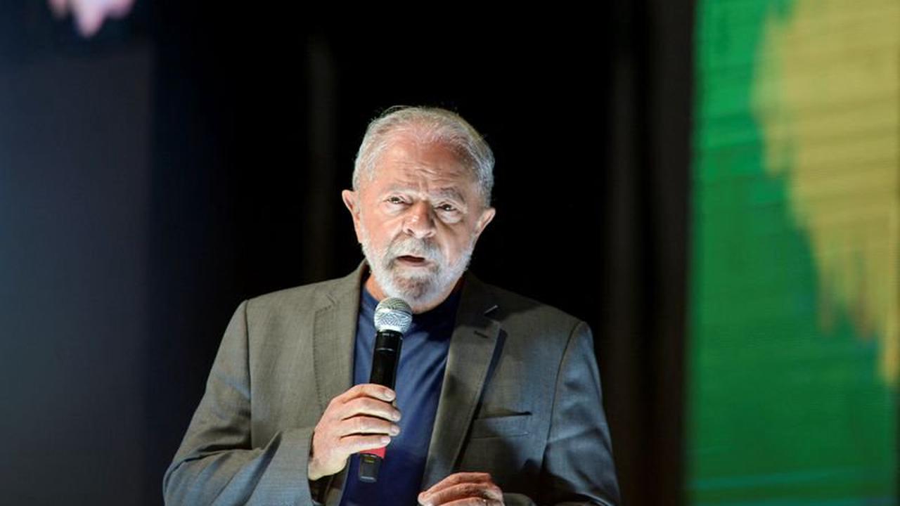 Le Brésilien Lula dit qu'il n'a pas besoin d'un plafond de dépenses, il sait qu'il ne peut pas dépenser plus que ce qu'il a déjà dépensé