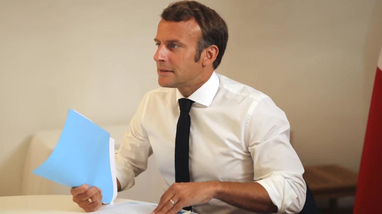 Macron et les ambitieux: le chat pense, les souris dansent