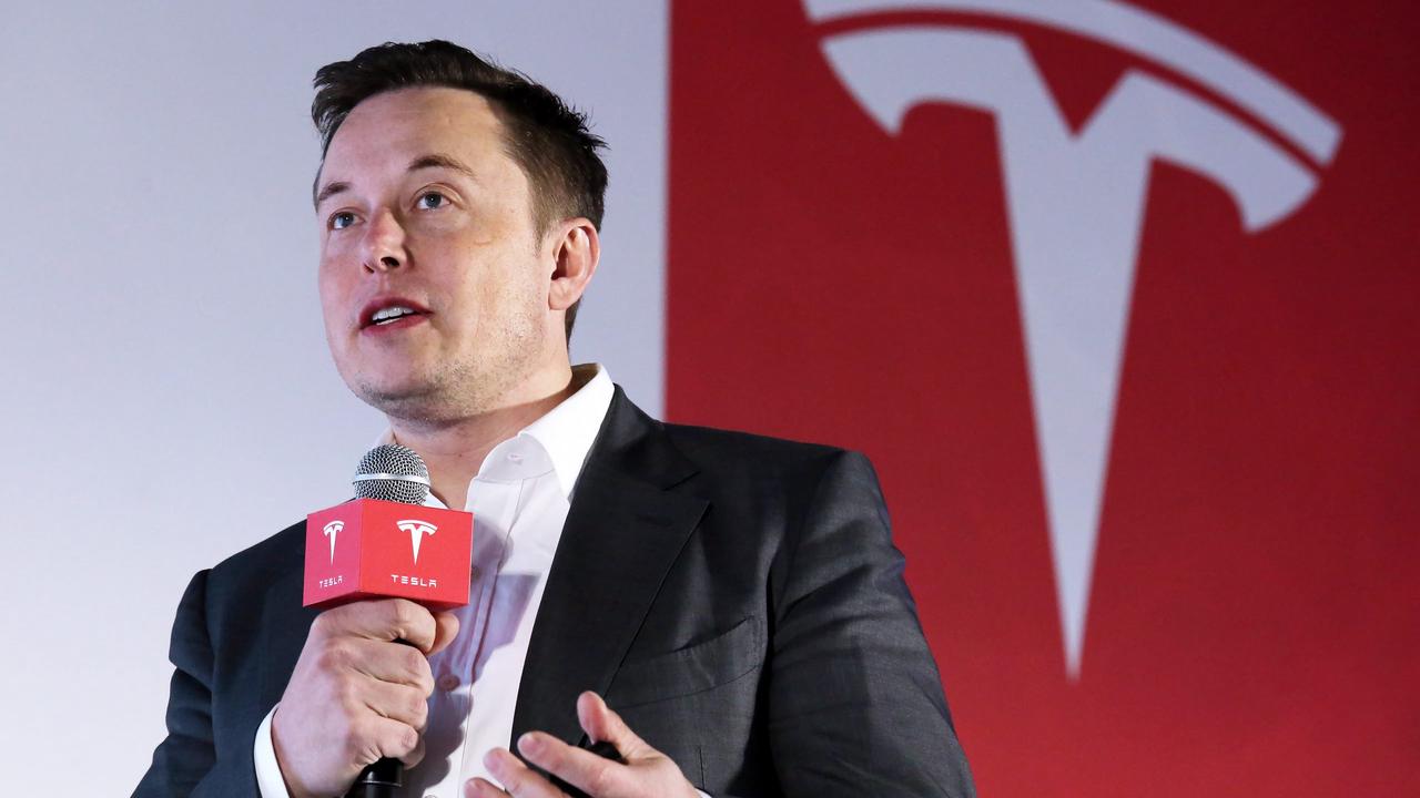 Ex-employees sue Tesla for dismissal
