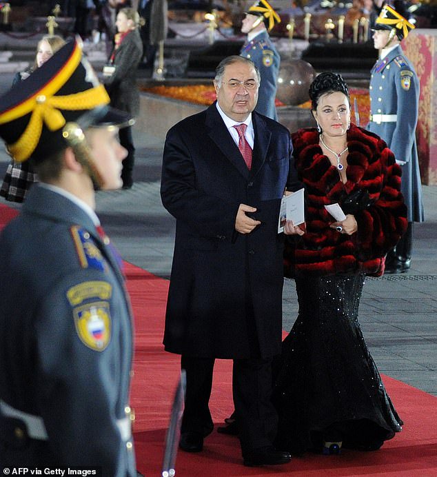 Oligarch Alisher Usmanov Flees To Bolthole Palace In Uzbekistan After Liz Truss Hit Billionaire Everton Sponsor With Uk Asset Freeze And Travel Ban Opera News