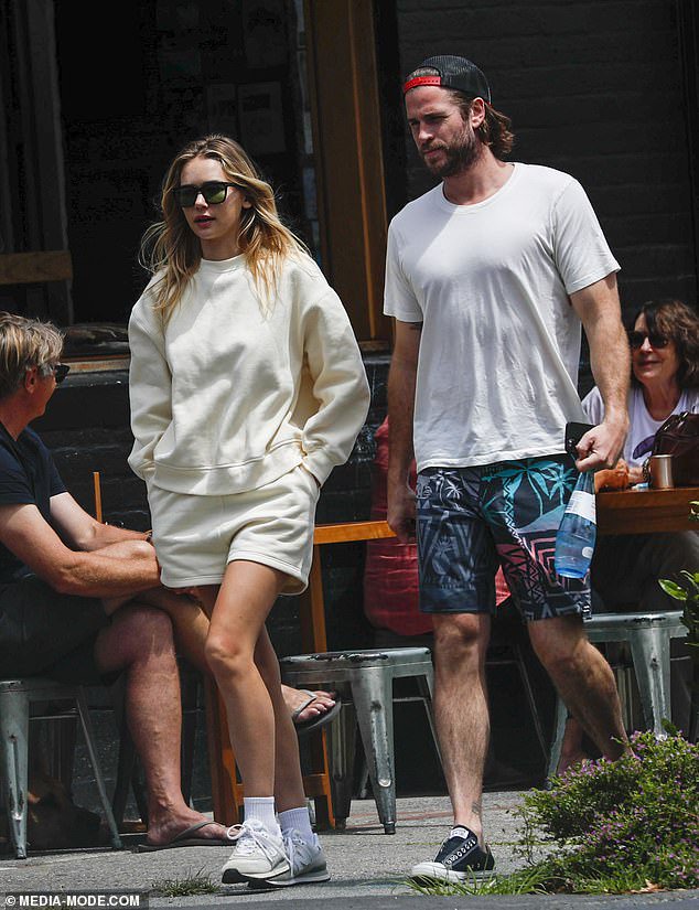 Liam Hemsworth Looks Casual Cool Alongside His Model Girlfriend Gabriella Brooks As They Go For A Meal In Byron Bay On Freedom Day Opera News