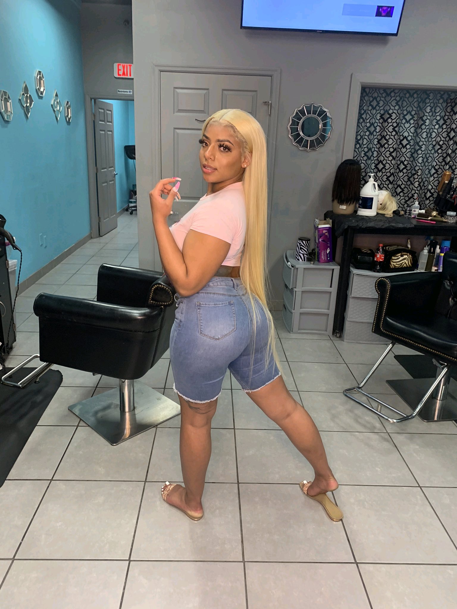 f78e18383f77c2a65e7bfda112b6c127?quality=uhq&format=webp&resize=720&watermark=true