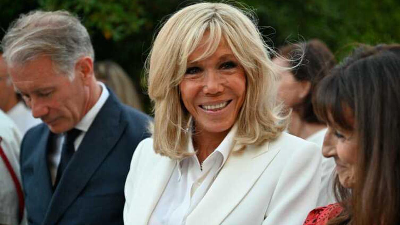 Brigitte Macron forcée d’assister aux obsèques de la reine aux côtés d'un chef d'État qui l’a insultée